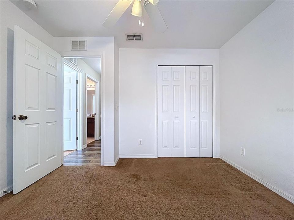 En Venta: $355,000 (3 camas, 2 baños, 1625 Pies cuadrados)