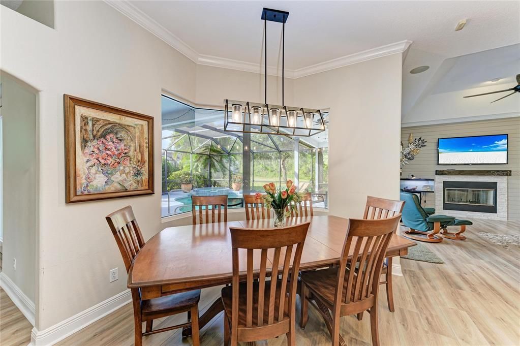 For Sale: $825,000 (5 beds, 3 baths, 2755 Square Feet)