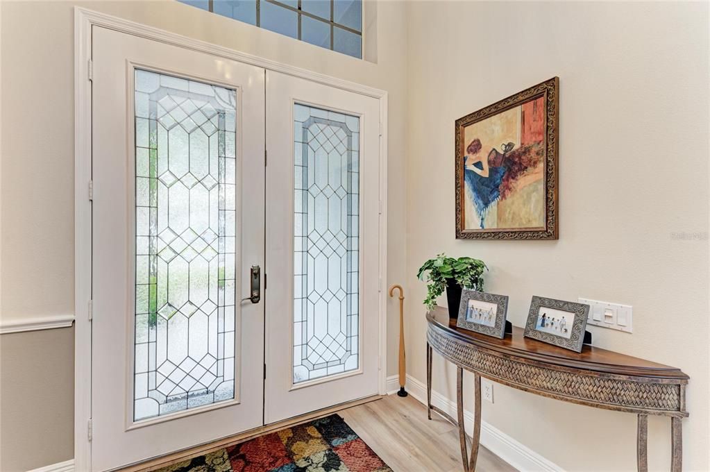 For Sale: $825,000 (5 beds, 3 baths, 2755 Square Feet)