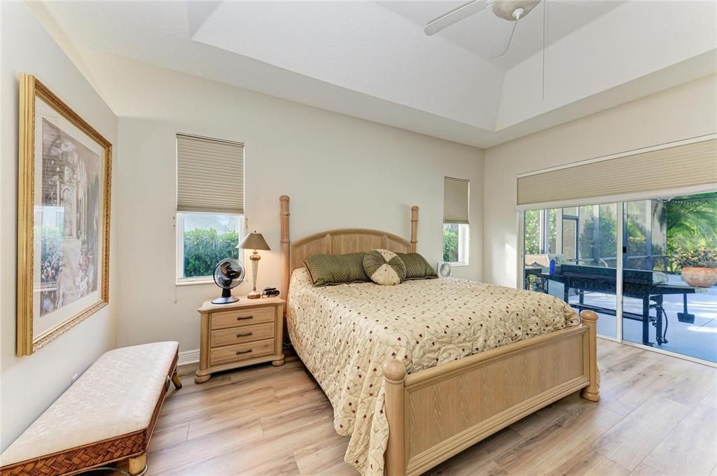 For Sale: $825,000 (5 beds, 3 baths, 2755 Square Feet)