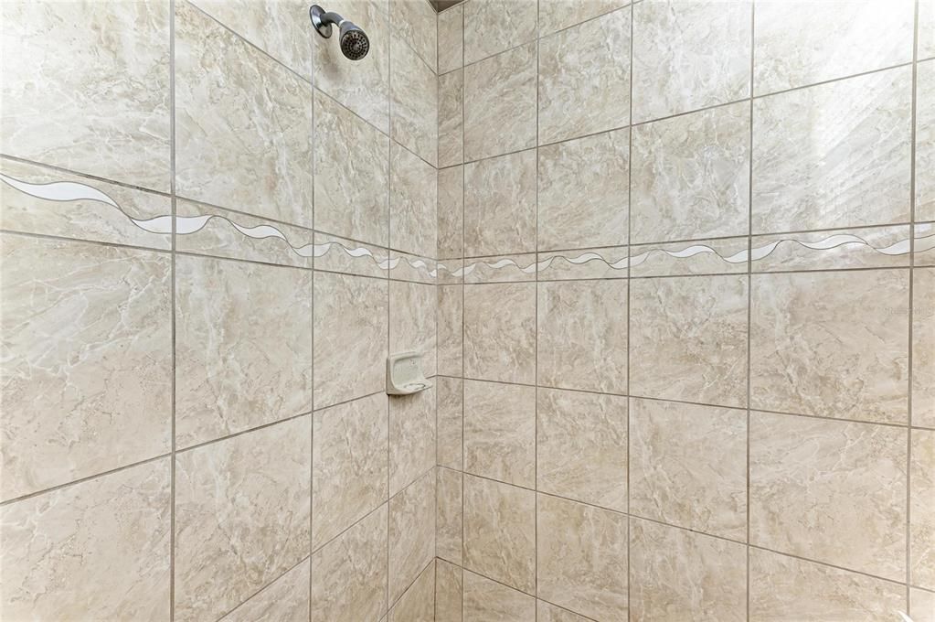 For Sale: $825,000 (5 beds, 3 baths, 2755 Square Feet)