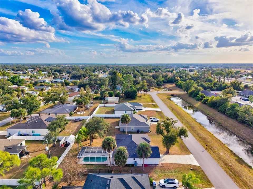 На продажу: $370,000 (3 спален, 2 ванн, 1628 Квадратных фут)