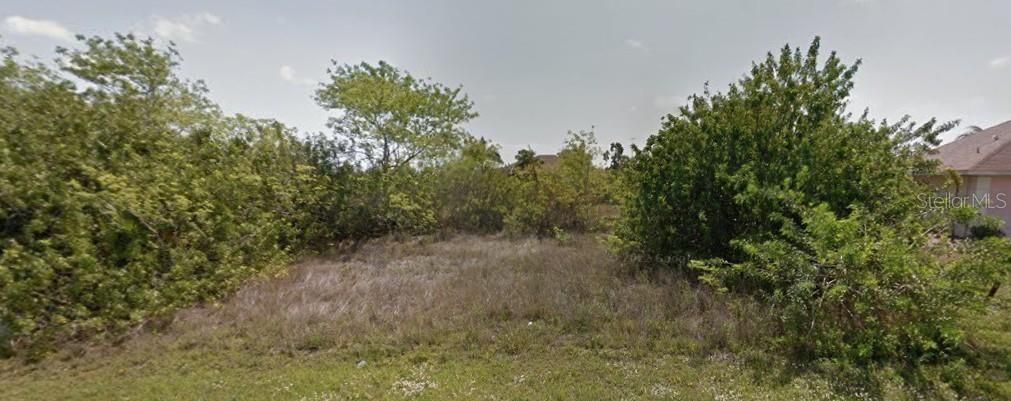 For Sale: $160,000 (0.27 acres)