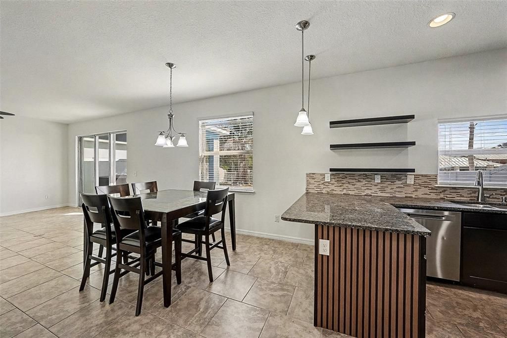 For Sale: $799,999 (4 beds, 2 baths, 2706 Square Feet)