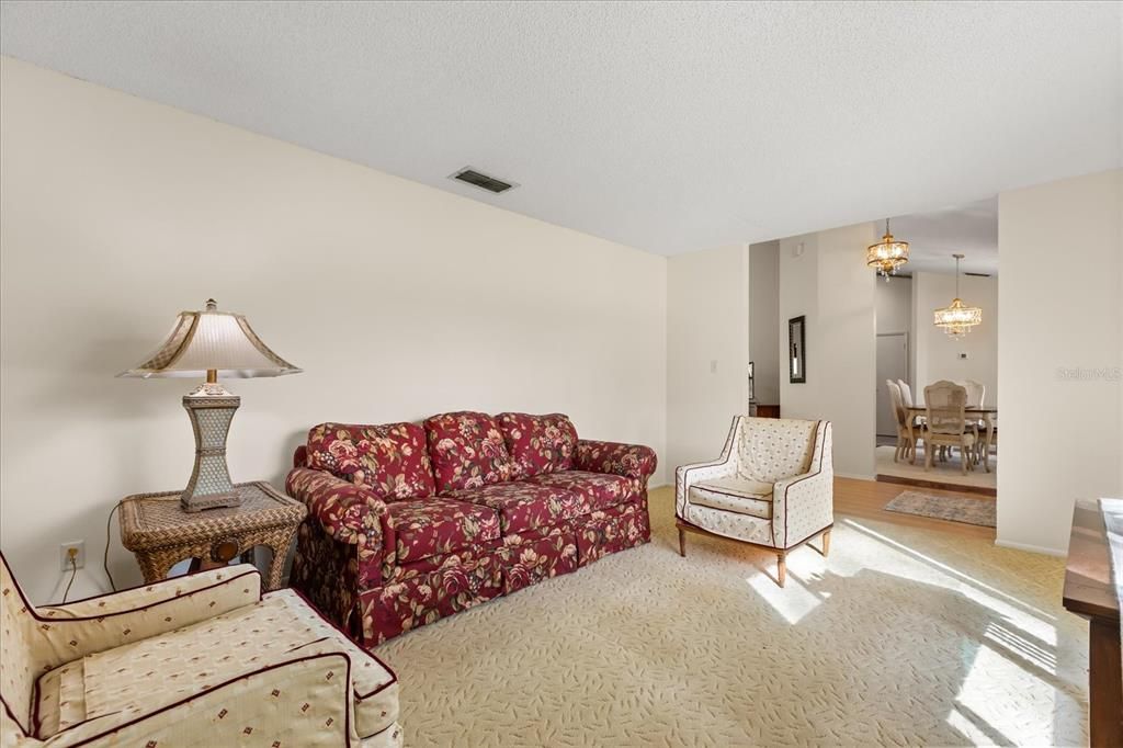 For Sale: $578,900 (4 beds, 2 baths, 2363 Square Feet)