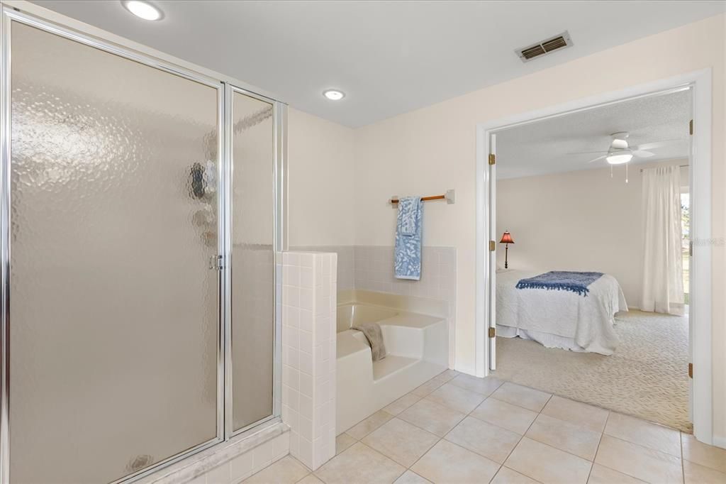 For Sale: $578,900 (4 beds, 2 baths, 2363 Square Feet)