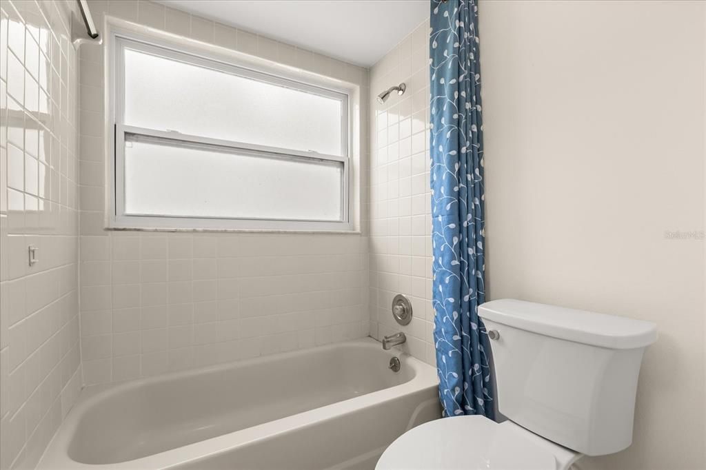 For Sale: $578,900 (4 beds, 2 baths, 2363 Square Feet)