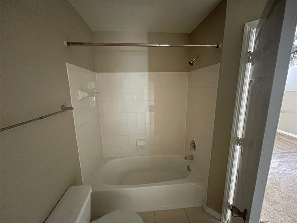 В аренду: $1,350 (1 спален, 1 ванн, 650 Квадратных фут)