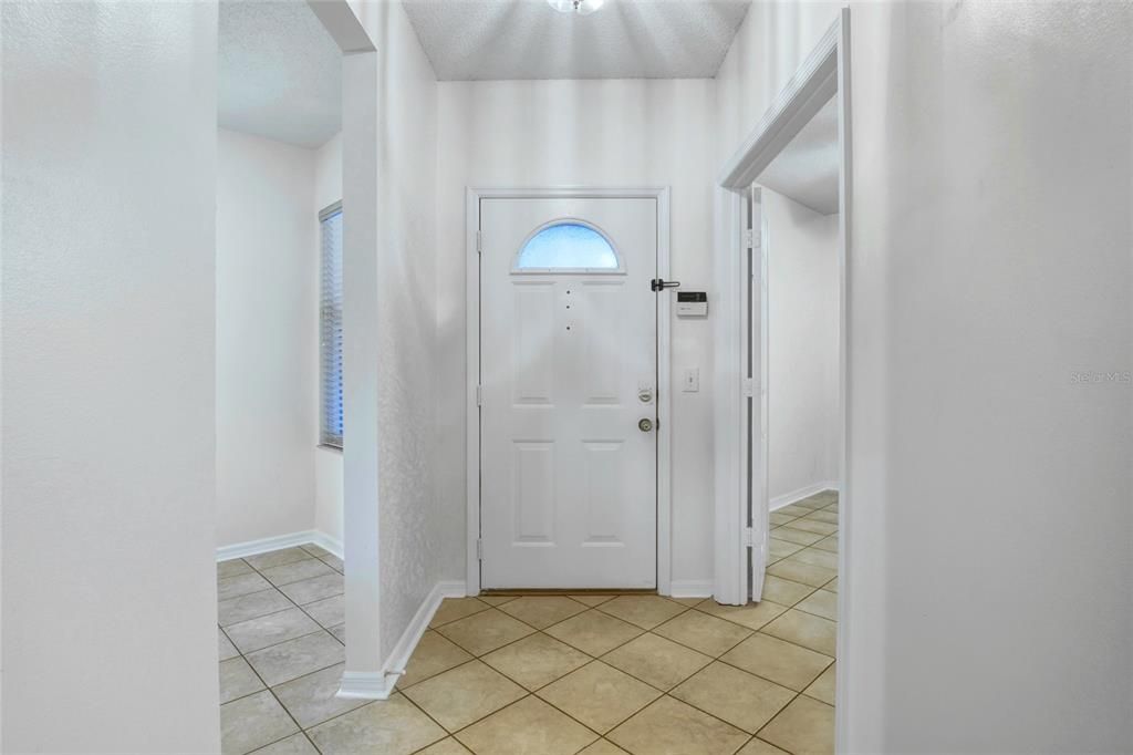 待售: $225,000 (3 贝兹, 2 浴室, 1267 平方英尺)