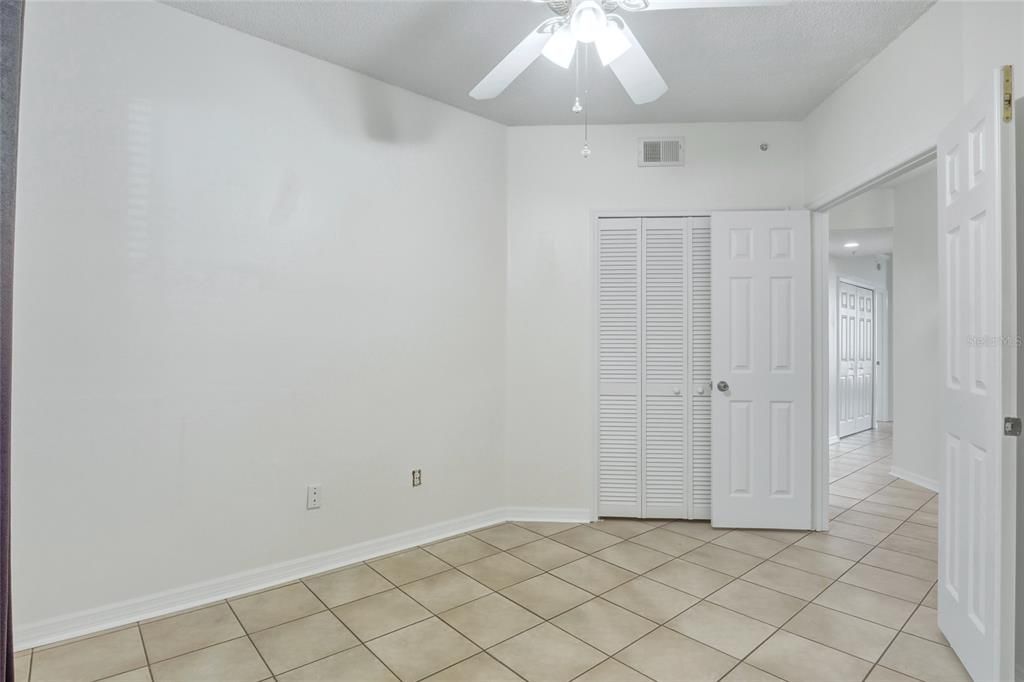 待售: $225,000 (3 贝兹, 2 浴室, 1267 平方英尺)