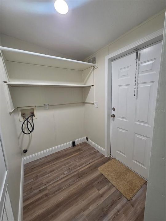 待售: $220,000 (3 贝兹, 2 浴室, 1104 平方英尺)