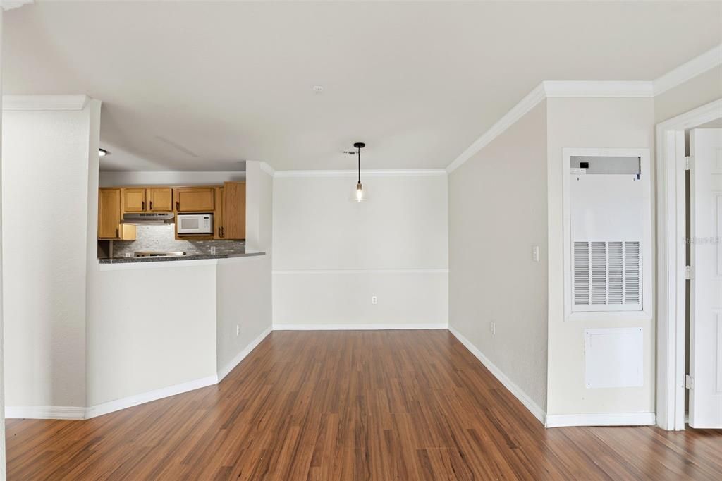 出租: $1,500 (2 贝兹, 2 浴室, 1062 平方英尺)