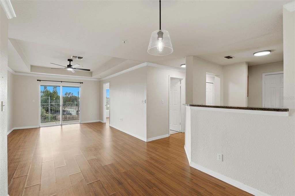 出租: $1,500 (2 贝兹, 2 浴室, 1062 平方英尺)