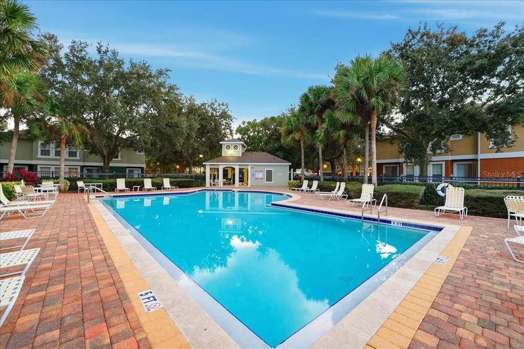 For Rent: $1,995 (3 beds, 2 baths, 1998 Square Feet)