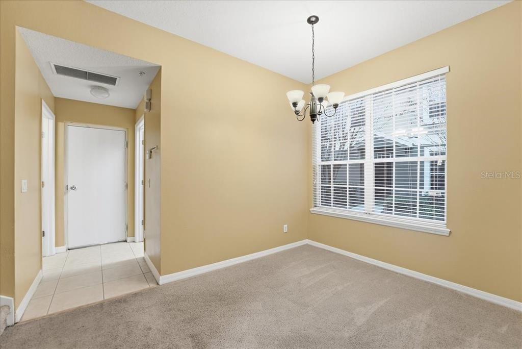 For Rent: $1,995 (3 beds, 2 baths, 1998 Square Feet)