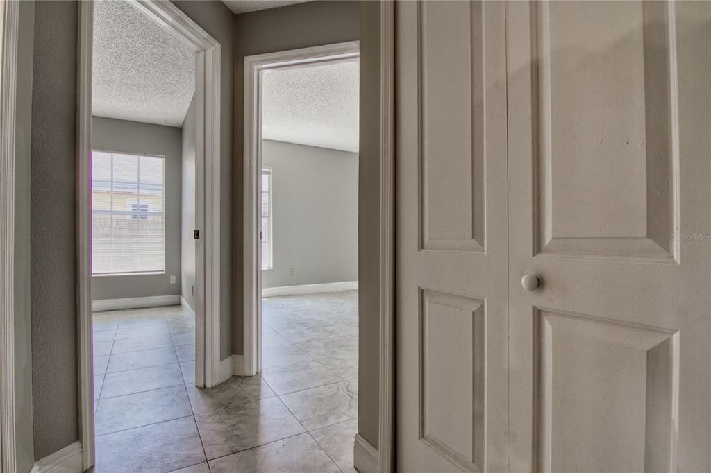 For Rent: $2,200 (3 beds, 2 baths, 1571 Square Feet)