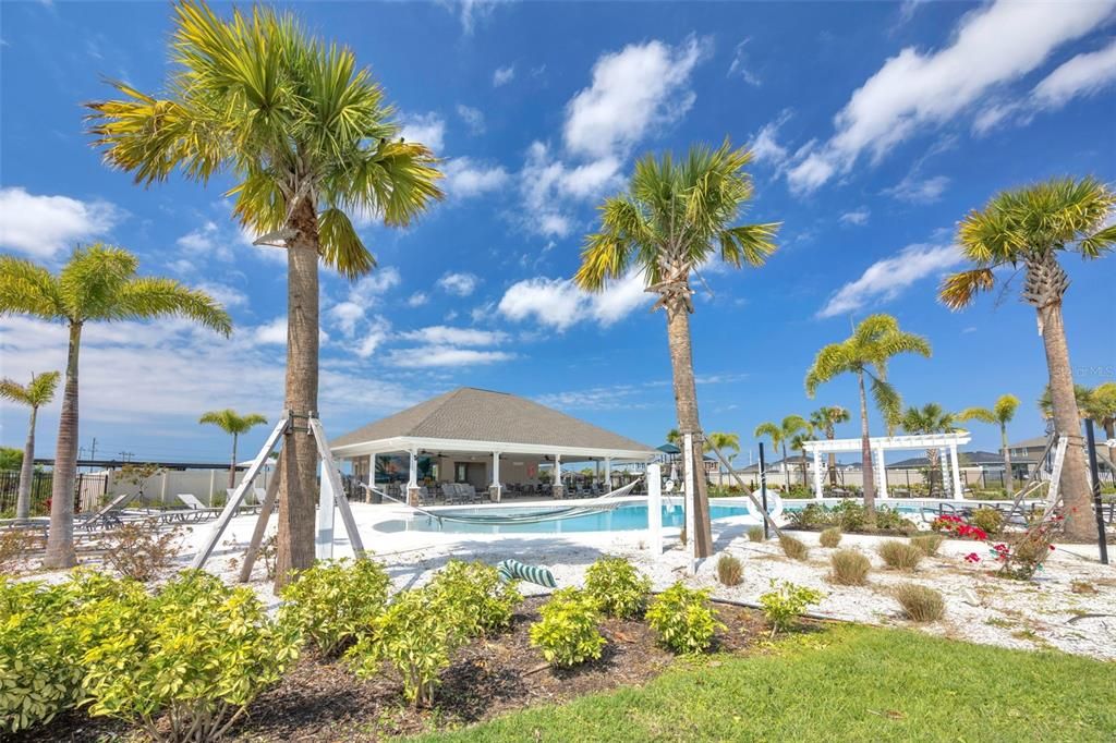 В аренду: $3,200 (4 спален, 2 ванн, 1707 Квадратных фут)