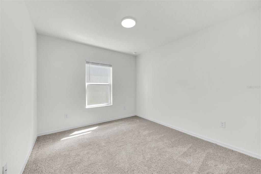 В аренду: $3,200 (4 спален, 2 ванн, 1707 Квадратных фут)