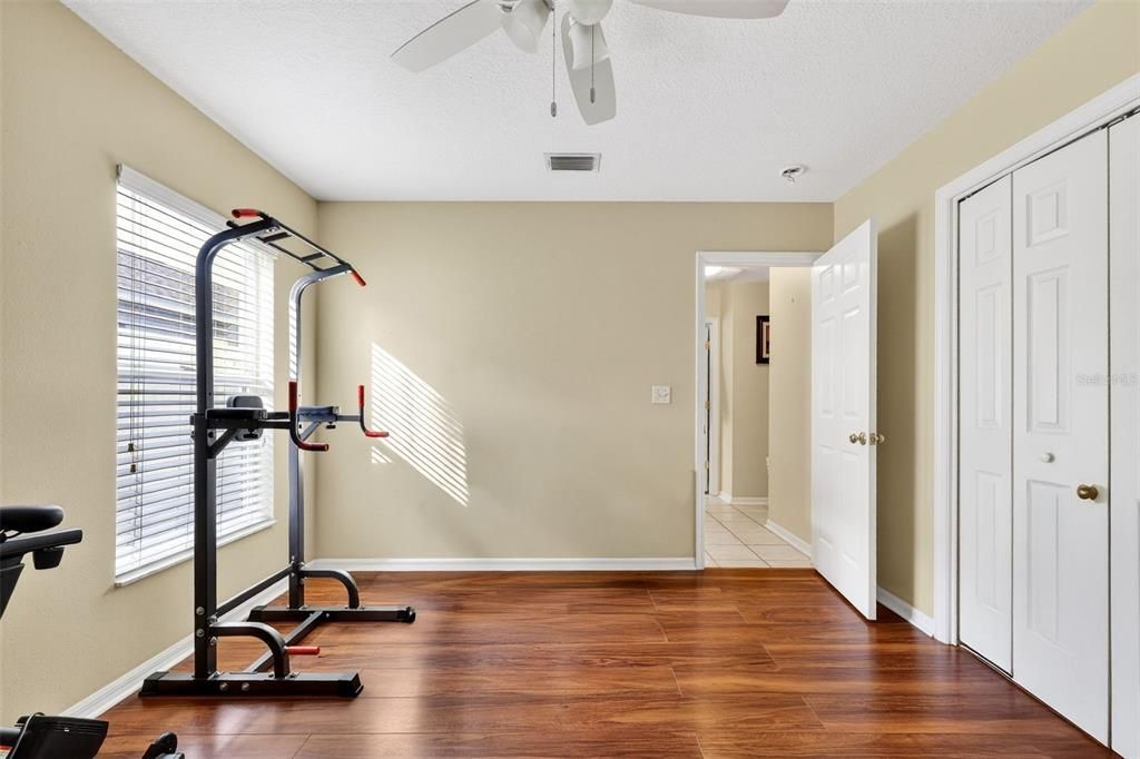 待售: $480,000 (4 贝兹, 3 浴室, 2214 平方英尺)