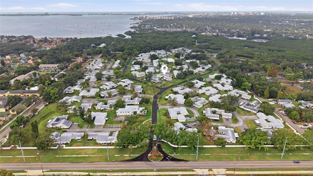 For Sale: $220,000 (2 beds, 2 baths, 1180 Square Feet)