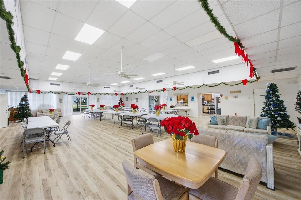 For Sale: $220,000 (2 beds, 2 baths, 1180 Square Feet)