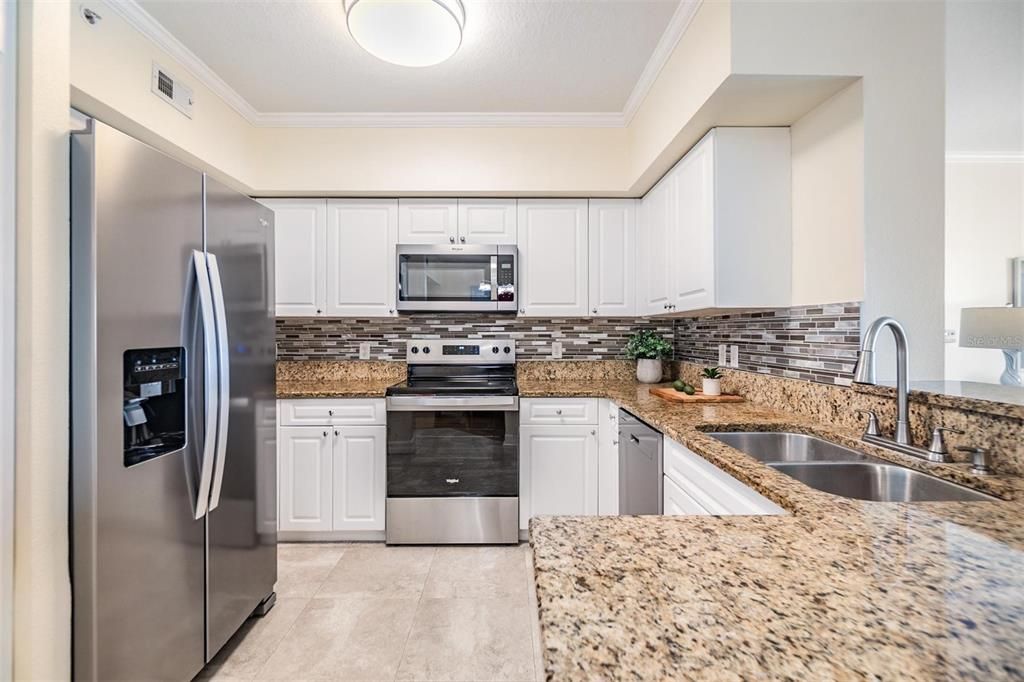 待售: $300,000 (3 贝兹, 2 浴室, 1525 平方英尺)