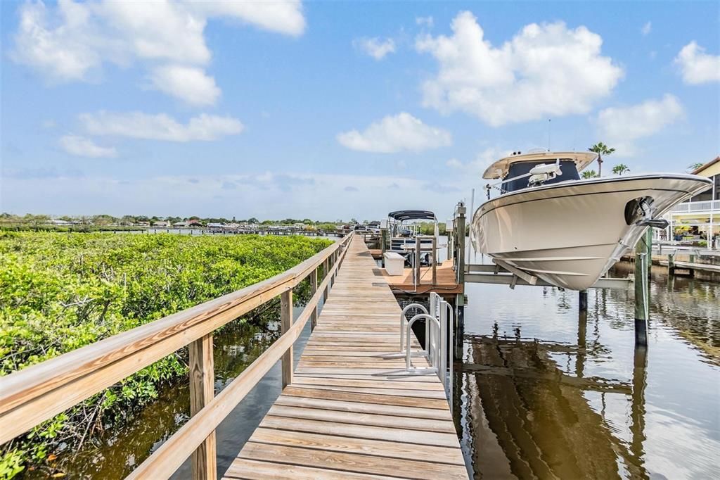 待售: $300,000 (3 贝兹, 2 浴室, 1525 平方英尺)