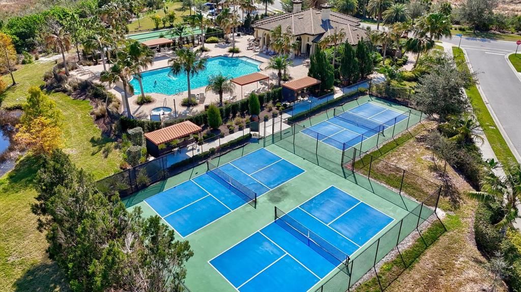 На продажу: $379,900 (2 спален, 2 ванн, 1524 Квадратных фут)