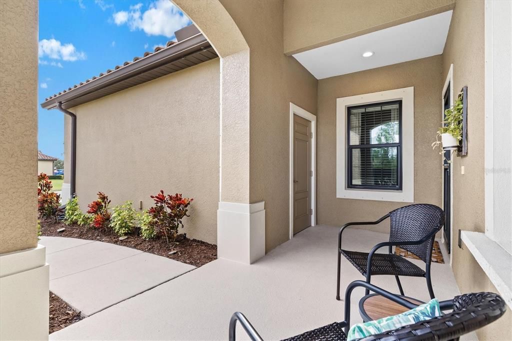 На продажу: $379,900 (2 спален, 2 ванн, 1524 Квадратных фут)