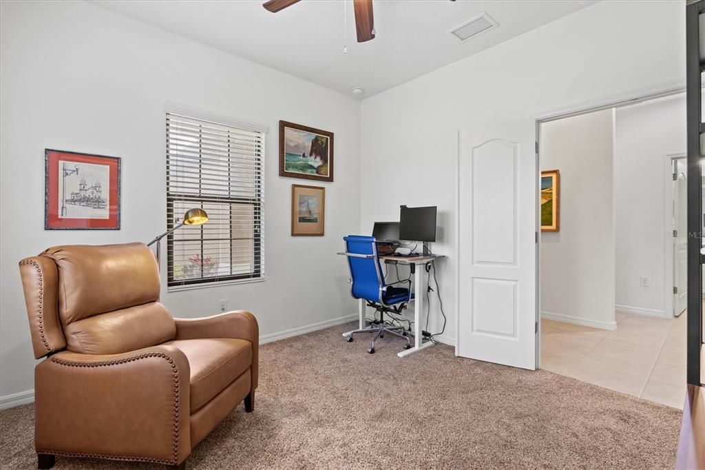 На продажу: $379,900 (2 спален, 2 ванн, 1524 Квадратных фут)