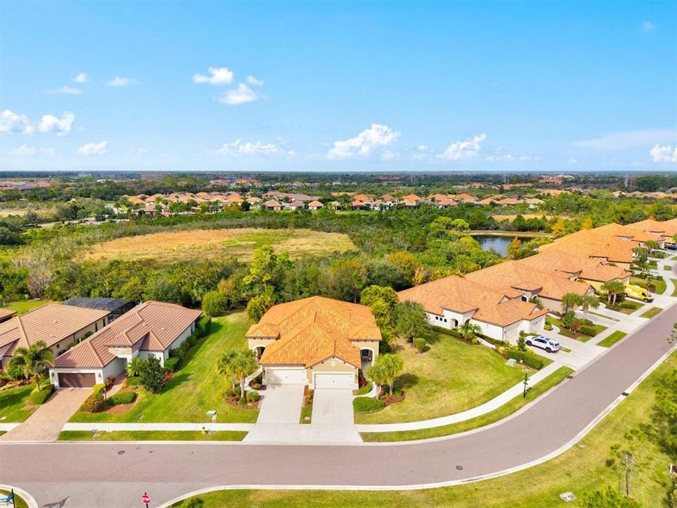 На продажу: $379,900 (2 спален, 2 ванн, 1524 Квадратных фут)