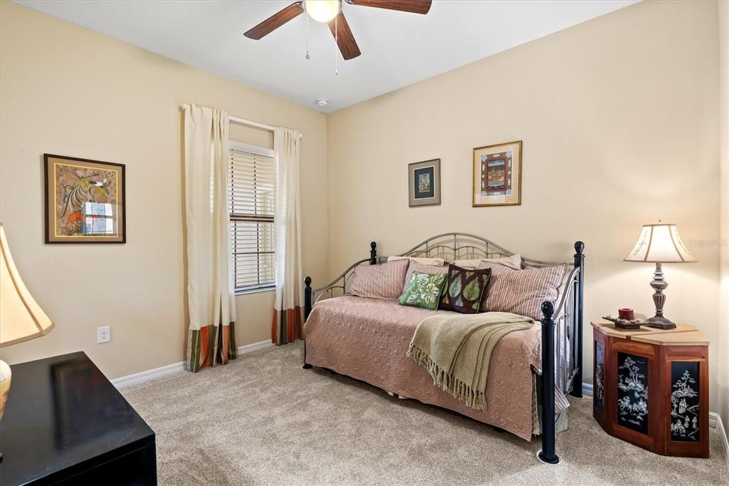 На продажу: $379,900 (2 спален, 2 ванн, 1524 Квадратных фут)