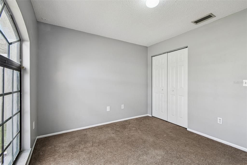 For Sale: $350,000 (4 beds, 2 baths, 1523 Square Feet)