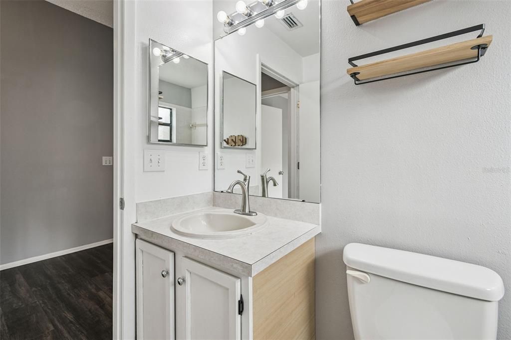 For Sale: $350,000 (4 beds, 2 baths, 1523 Square Feet)