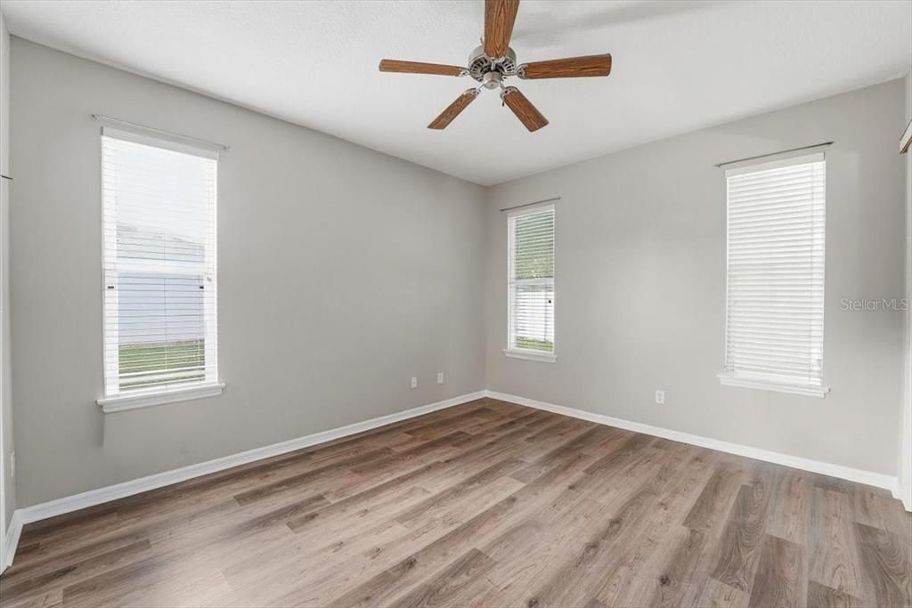 В аренду: $2,345 (3 спален, 2 ванн, 1625 Квадратных фут)