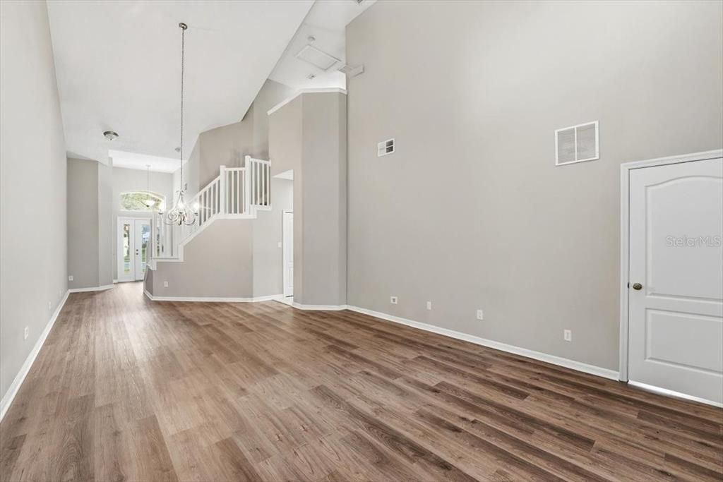 В аренду: $2,345 (3 спален, 2 ванн, 1625 Квадратных фут)