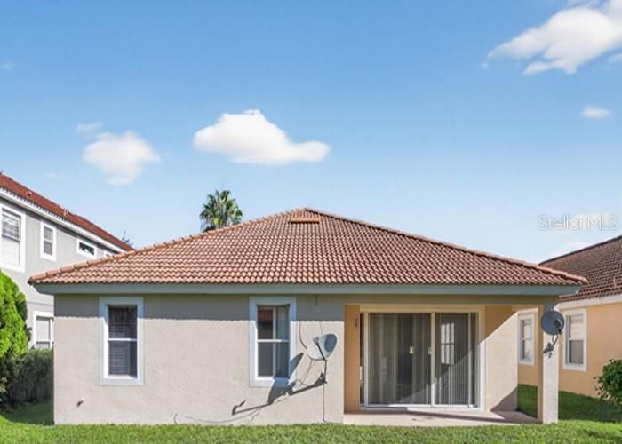 En Venta: $546,300 (5 camas, 2 baños, 2521 Pies cuadrados)