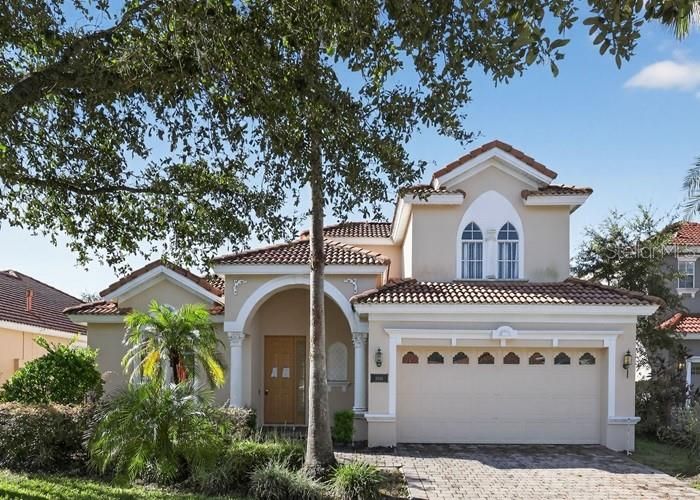 En Venta: $546,300 (5 camas, 2 baños, 2521 Pies cuadrados)