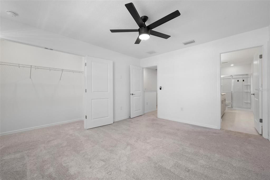 For Rent: $2,200 (2 beds, 2 baths, 1238 Square Feet)