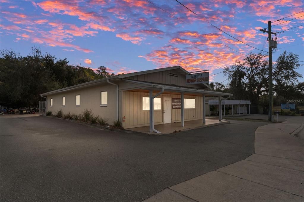 En Venta: $315,000 (0 camas, 0 baños, 1920 Pies cuadrados)