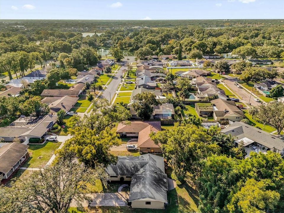 En Venta: $585,000 (4 camas, 2 baños, 1917 Pies cuadrados)