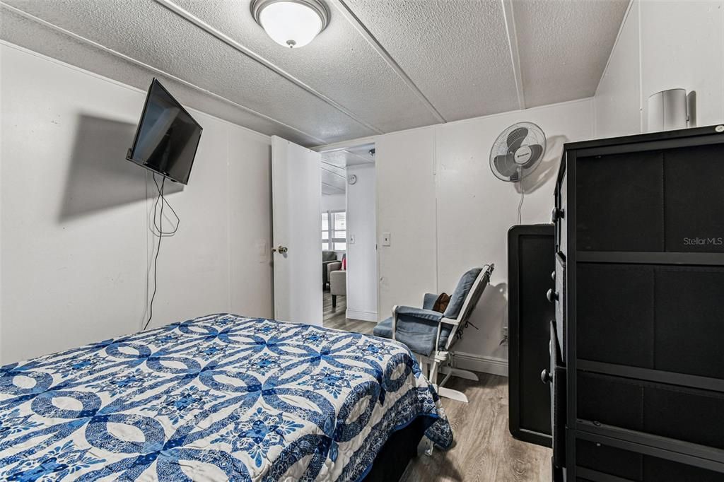 待售: $229,999 (3 贝兹, 2 浴室, 1152 平方英尺)