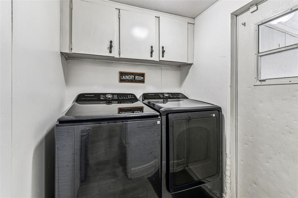 待售: $229,999 (3 贝兹, 2 浴室, 1152 平方英尺)