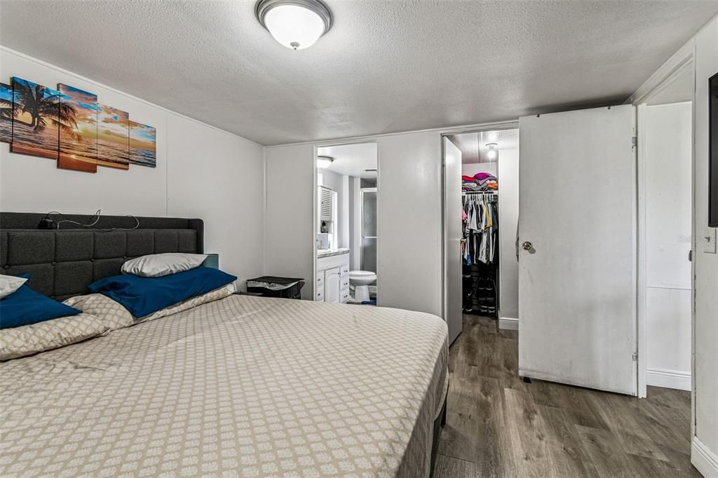 待售: $229,999 (3 贝兹, 2 浴室, 1152 平方英尺)