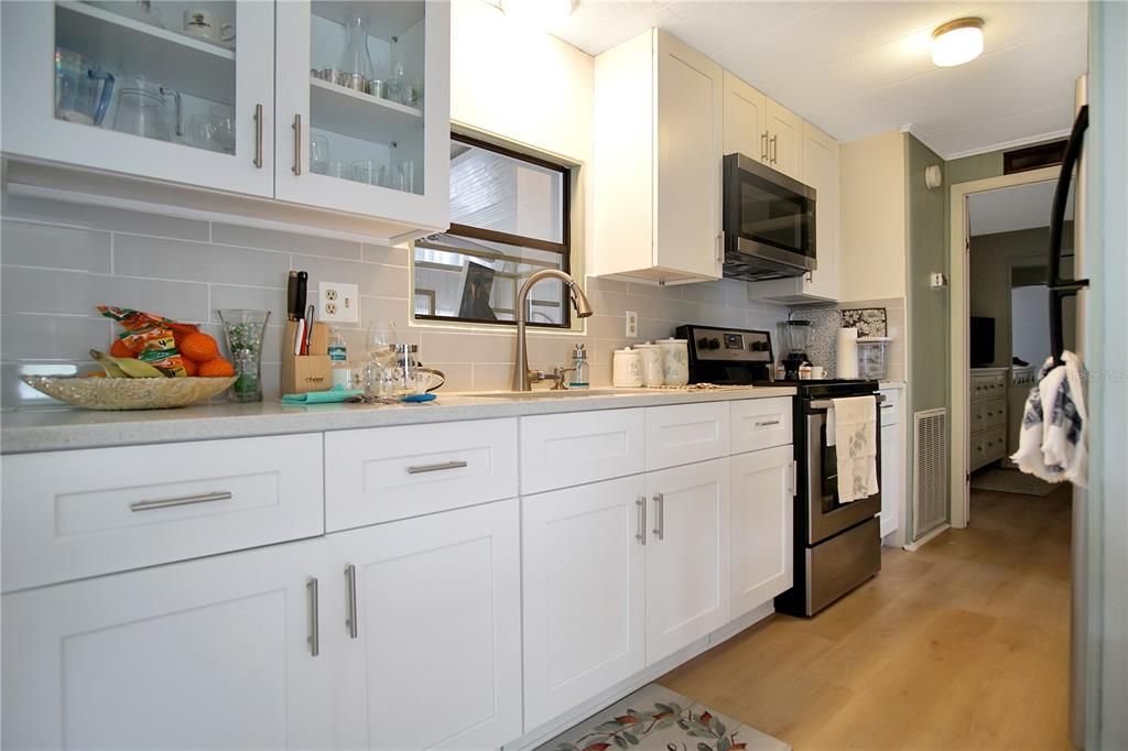 В аренду: $1,250 (2 спален, 1 ванн, 532 Квадратных фут)