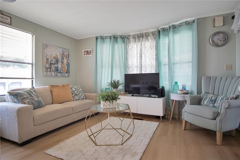 В аренду: $1,250 (2 спален, 1 ванн, 532 Квадратных фут)