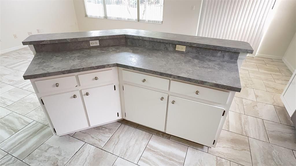 出租: $2,600 (3 贝兹, 2 浴室, 1549 平方英尺)