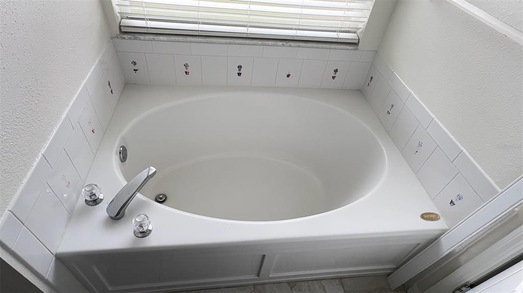 出租: $2,600 (3 贝兹, 2 浴室, 1549 平方英尺)