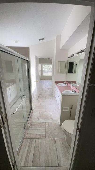 出租: $2,600 (3 贝兹, 2 浴室, 1549 平方英尺)