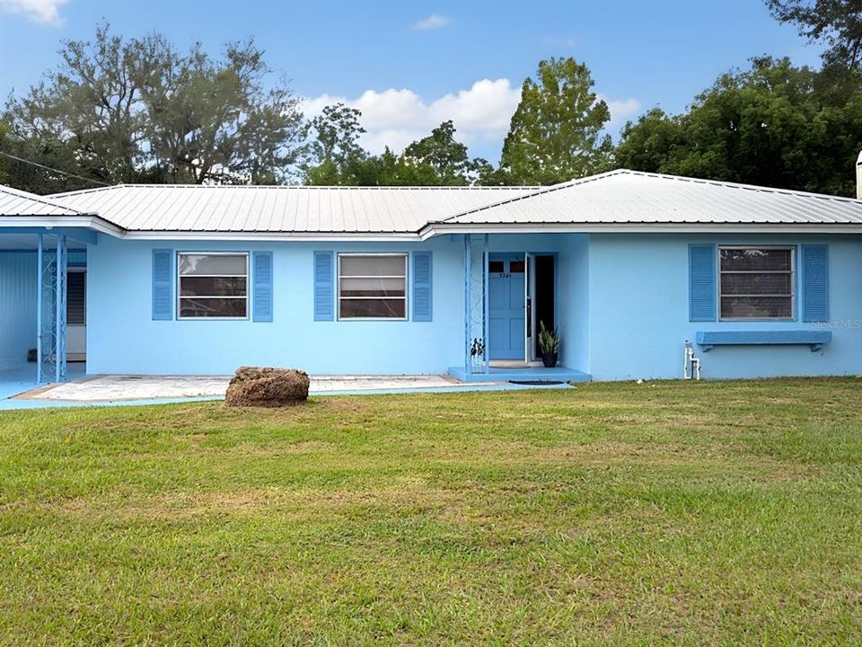 На продажу: $230,000 (2 спален, 2 ванн, 1241 Квадратных фут)